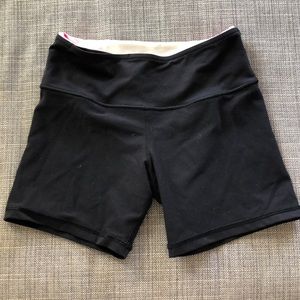 Lululemon reversible running shorts